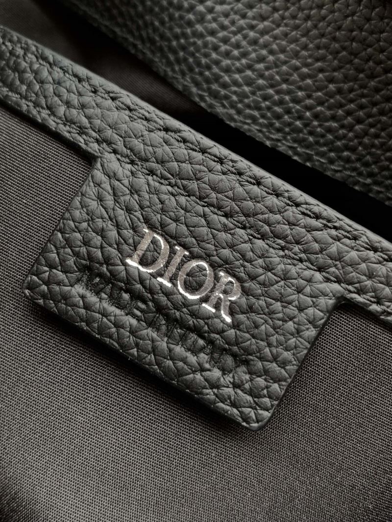 chr1st1an D10r waist chest packs